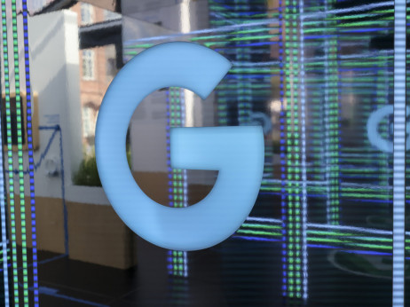 Google ulazi u tržište fitnes narukvica bez ekrana kako bi sustigao Whoop