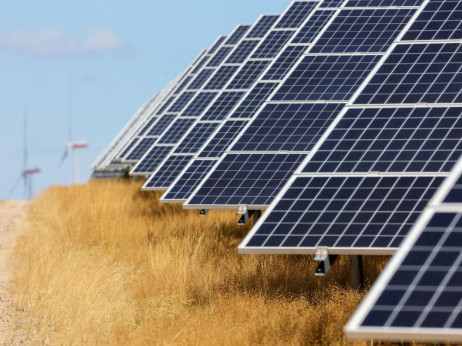 Svjetske solarne instalacije 2026. doživjet će prvi pad u povijesti