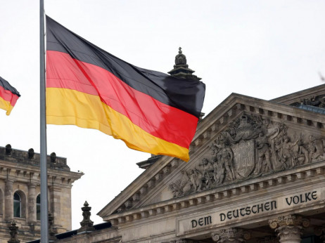 Signali mogućeg industrijskog oporavka podižu njemačko tržište dionica