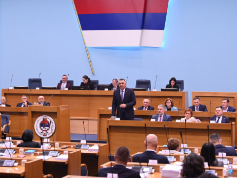 Vlast najavljuje ekonomsku transformaciju RS, privreda traži rasterećenje