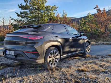 Kraj ere jeftinih električnih automobila, Kina mijenja pravila