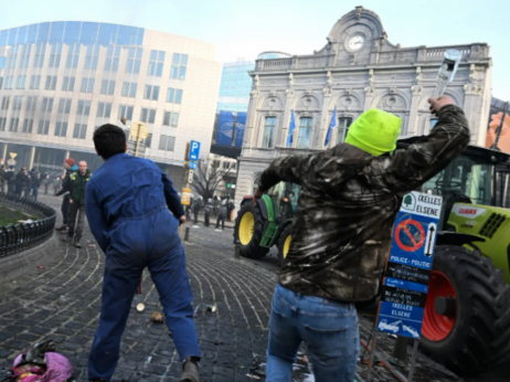 Evropa zapela pokušavajući izbjeći Trumpovu viziju svjetskog poretka