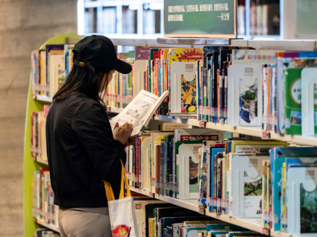 Osam knjiga o današnjem svijetu i njegovoj budućnosti