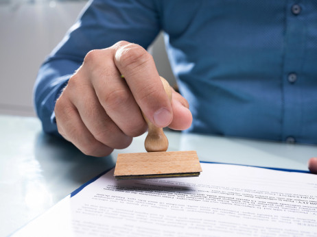 Kako jedan pečat koči investicije u BiH - pet stvari za danas