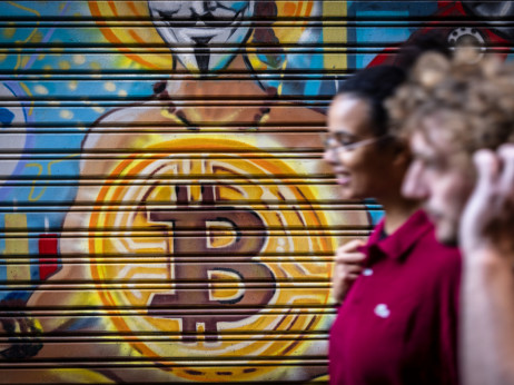 Nakon tjedana mirovanja, bitcoin iznad 90.000 dolara