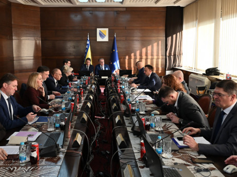 Rekordan budžet FBiH: Gotovo 9 milijardi KM za penzije, socijalu i razvoj