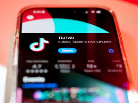 TikTok bi mogao pretvoriti privatne poruke u kanal za slanje novca