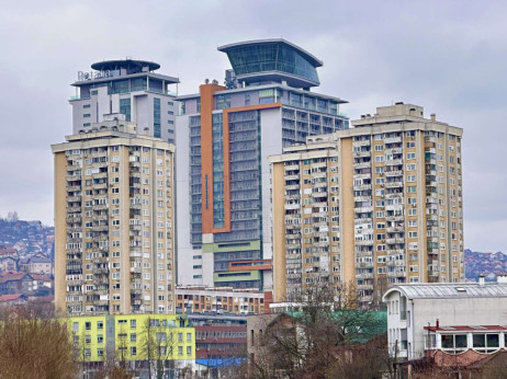 Nekretnine u Sarajevu dosegle plafon: Zašto pad cijene nije izgledan, ali ni novi boom