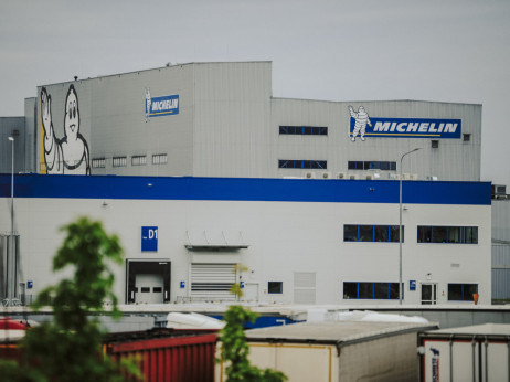 Michelin planira da otkupi akcije do dve milijarde evra