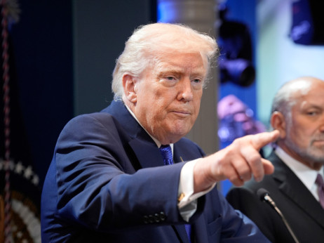 Trump tvrdi da Iran pristaje na kraj nuklearnih aktivnosti