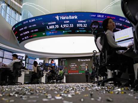 Evropske delnice izgubljajo prednost, ki so jo ustvarjale leta