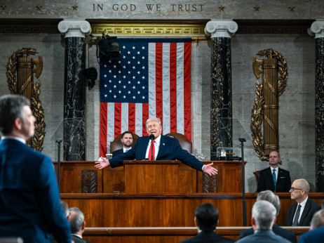 Trumpov najduži govor pred Kongresom - carine, galama i obračun s demokratama