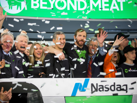 Од ѕвезда на Волстрит до пад од 99 отсто