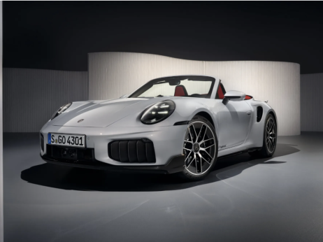 Porscheov kabriolet od 284.300 dolara želi biti sve, ali nije