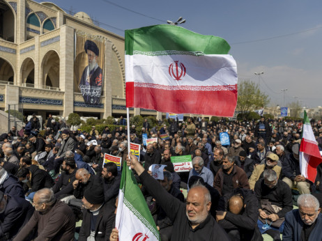 Iranski generali preuzimaju kurs konfrontacije i ratne retorike