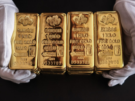 Zlato jača nakon izjave FED-a i špekulacija o potezima Donalda Trumpa