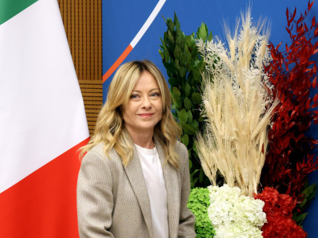 Meloni stigla je u Dohu, želi da obezbijedi isporuku energenata