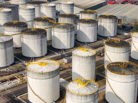 Nafta raste, zlato posustaje, Bliski istok ponovo uzdrmao tržišta