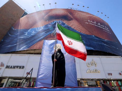 Trump kaže da će uskoro objaviti dogovoreni sporazum s Iranom