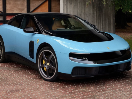 Ferrari ušao u eru električnih vozila: Predstavljen model Luce od 550.000 eura