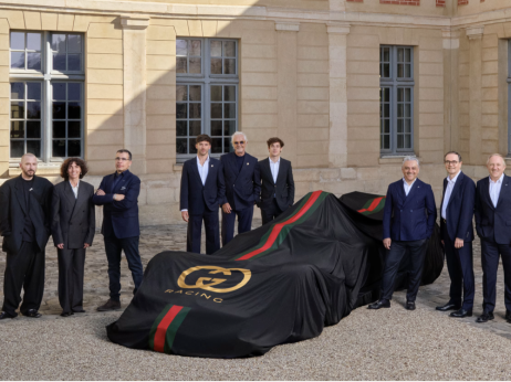Formula 1 kao luksuzna ekonomija pažnje: od Ecclestoneove revolucije do Gucci Alpine tima