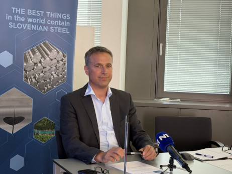 Skupina SIJ: Sanacijski rez desetletja, iskanje strateškega partnerja, odpuščanja