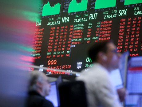 Rekordi na Wall Streetu i pad u Evropi: Buffettov indikator ponovo u fokusu
