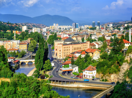 Zaposleni u BiH žele gotovo mjesec dana godišnjeg odmora i sigurniji regres