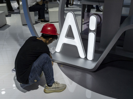 Xi gradi AI supersilu: Digitalni put svile širi kineski utjecaj