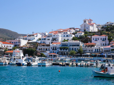 Andros: zeleni otok Ciklada koji čeka da bude otkriven